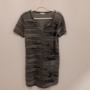 Z Supply Camouflage V-Neck Dress - Size Medium